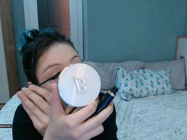 Hugo-Min live cam on BongaCams