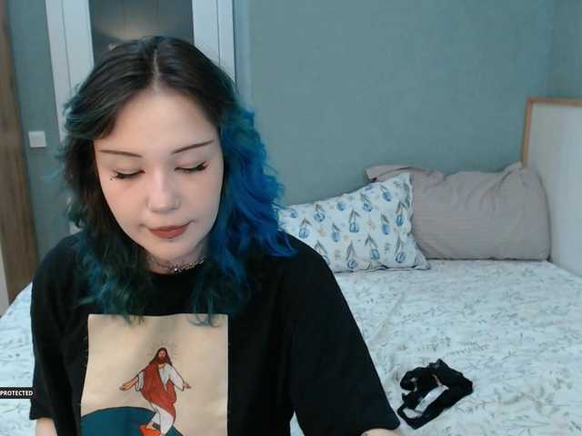 Hugo-Min live cam on BongaCams