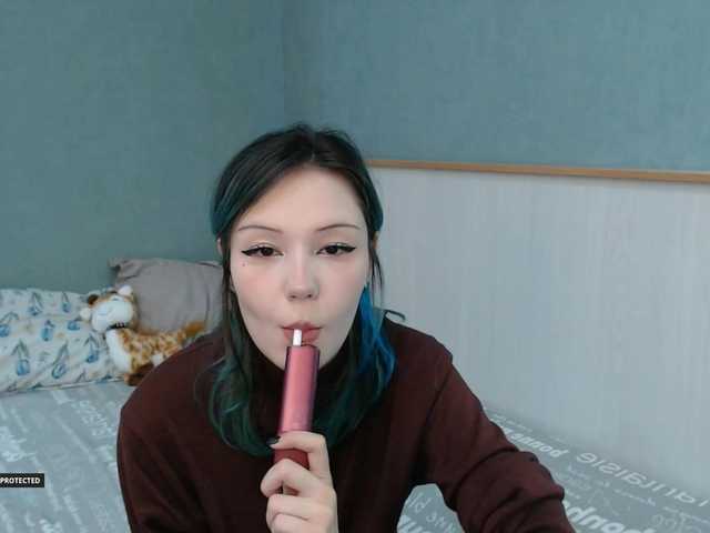 Hugo-Min live cam on BongaCams