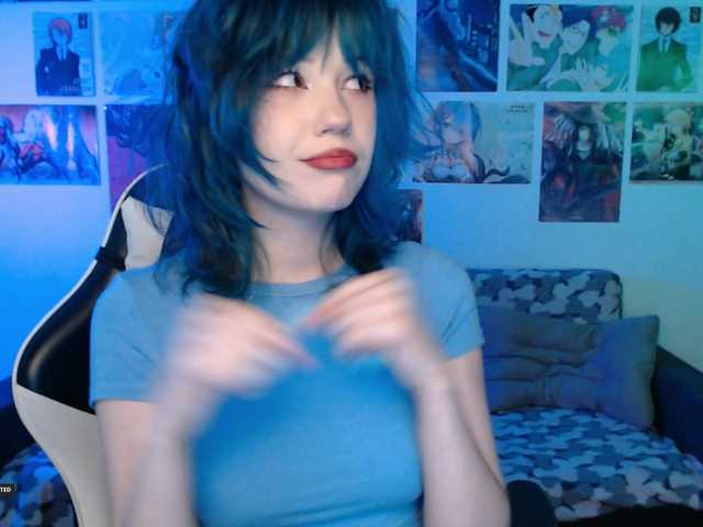 Hugo-Min live cam on BongaCams
