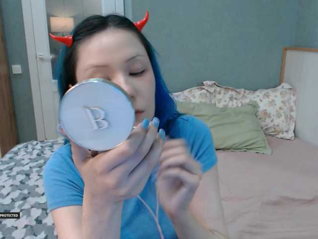 Hugo-Min live cam on BongaCams