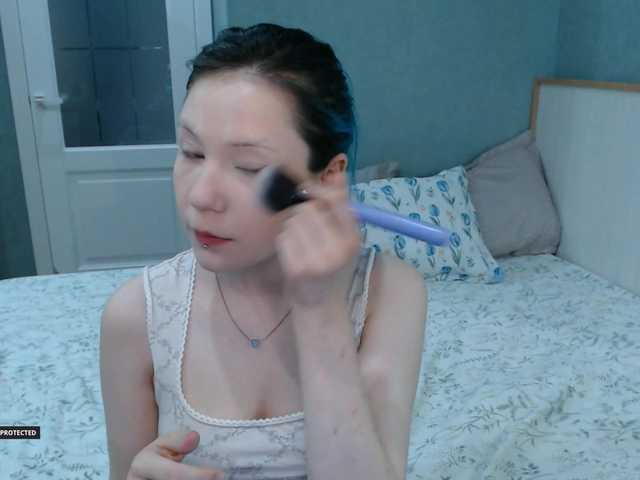 Hugo-Min live cam on BongaCams