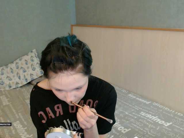 Hugo-Min live cam on BongaCams