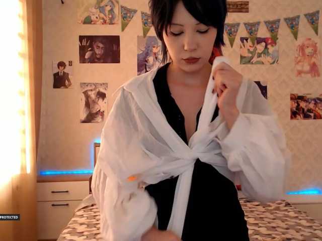 Hugo-Min live cam on BongaCams