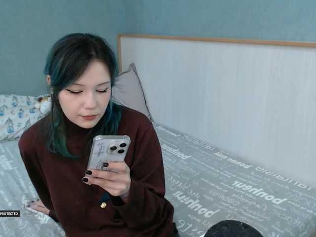 Hugo-Min live cam on BongaCams