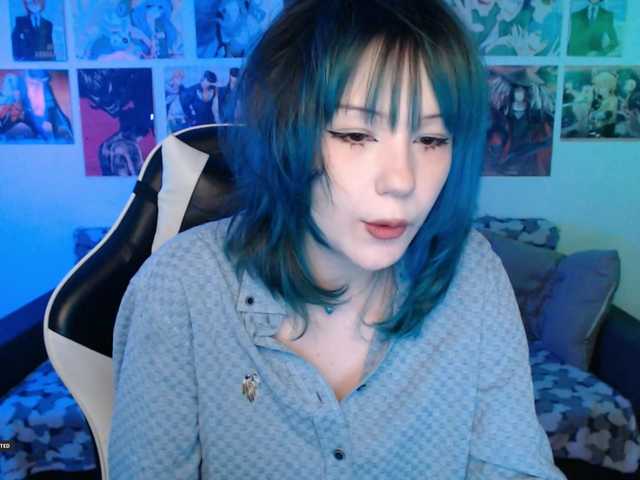 Hugo-Min live cam on BongaCams