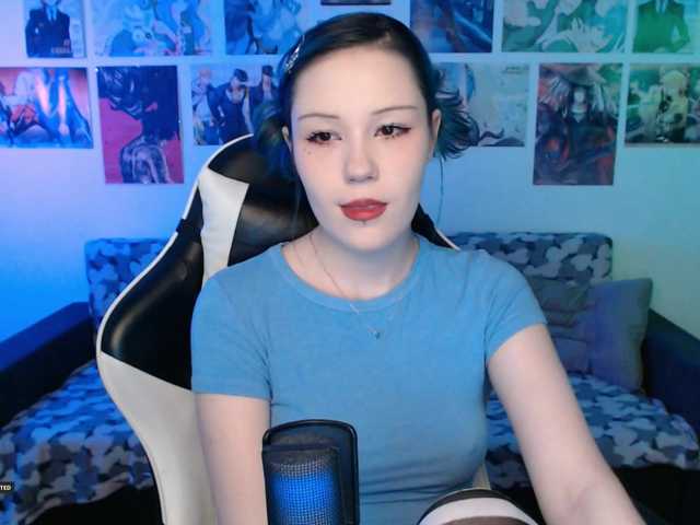Hugo-Min live cam on BongaCams