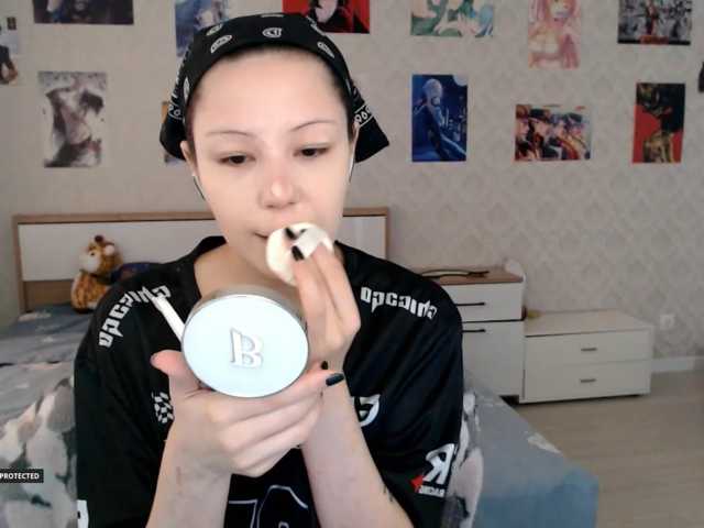 Hugo-Min live cam on BongaCams