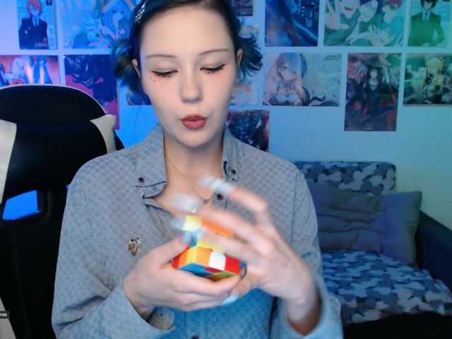 Hugo-Min live cam on BongaCams