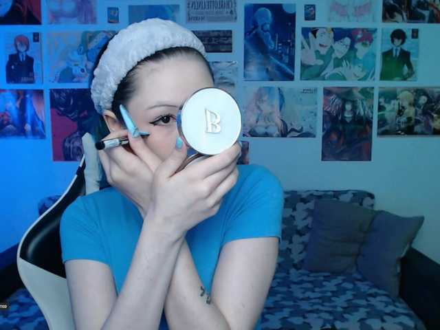 Hugo-Min live cam on BongaCams