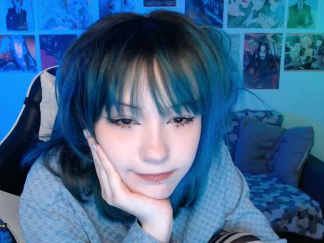 Hugo-Min live cam on BongaCams