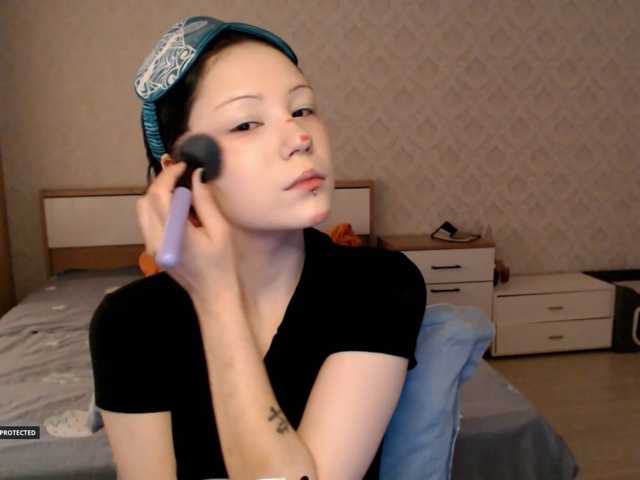 Hugo-Min, en vivo ahora en BongaCams