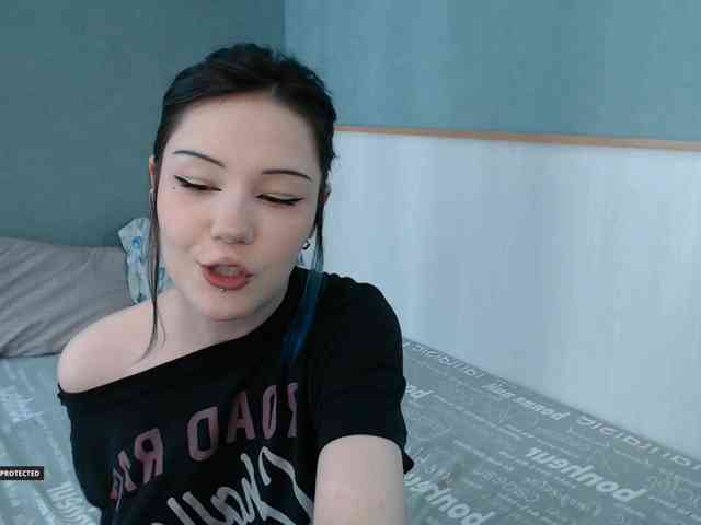 Hugo-Min Live Webcam on BongaCams