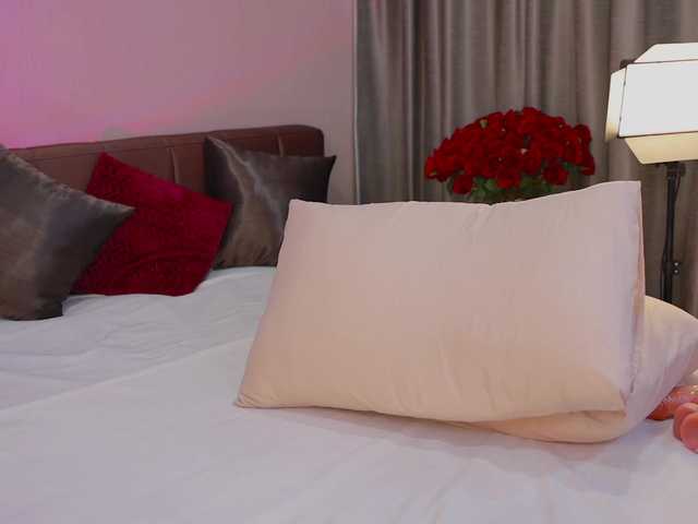 MillaBelle's BongaCams show and profile