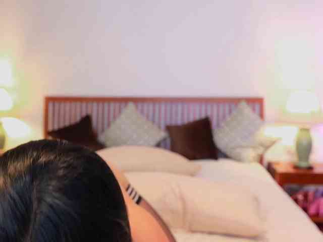 MillaBelle webcam