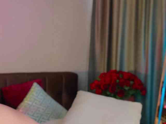 MillaBelle webcam