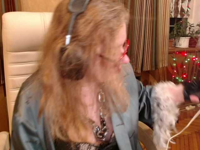 NormaGin live webcam show