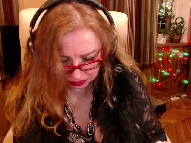 NormaGin's BongaCams show and profile