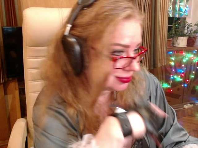 NormaGin live webcam show