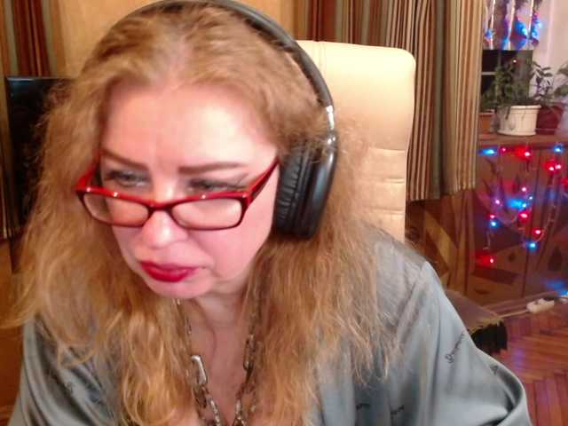 NormaGin live webcam show