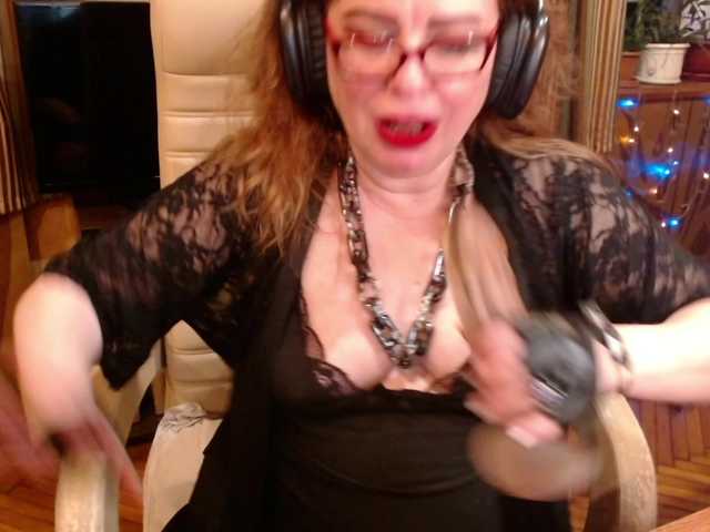 NormaGin live on BongaCams