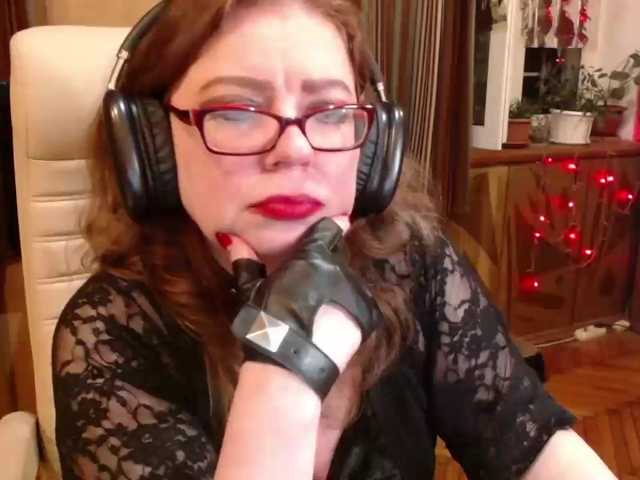 le modèle NormaGin est en webcam porno dans un show sur le site bongacams, il possède les tags suivants: White/Caucasian,Redhead,Trimmed