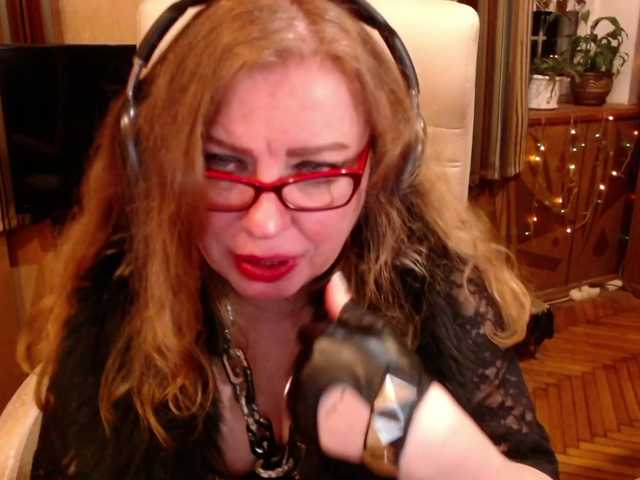 NormaGin's BongaCams show and profile