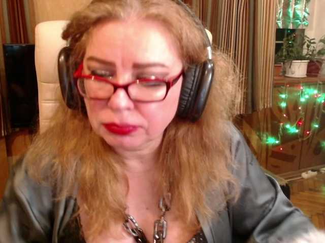 NormaGin live webcam show
