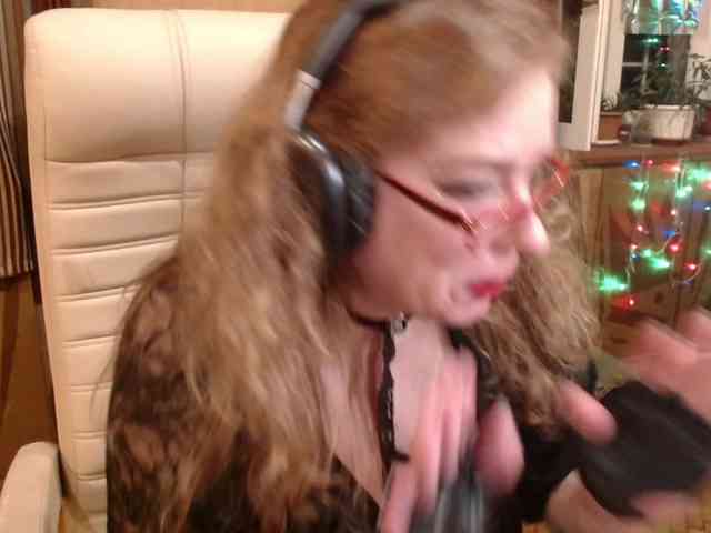 NormaGin live female cam on bongacams