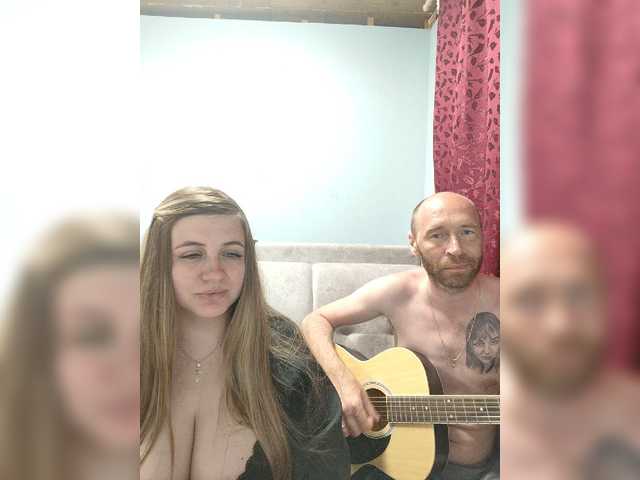 Innokentiy449 live cam on BongaCams