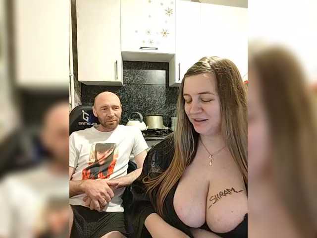 Innokentiy449's BongaCams show and profile