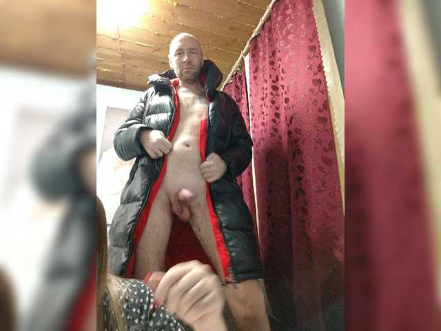 KeshVi777a live cam on BongaCams