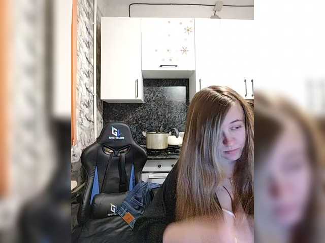 Innokentiy449 live cam