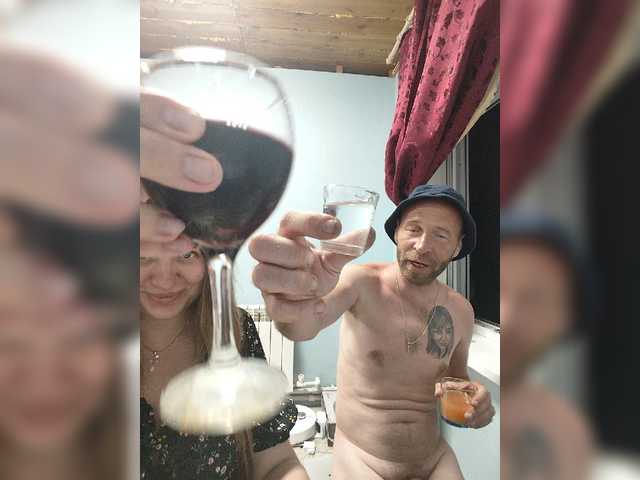 Innokentiy449 live cam on BongaCams
