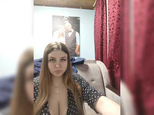 Innokentiy449 — вебкам-модель