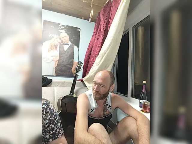 Innokentiy449 live cam on BongaCams