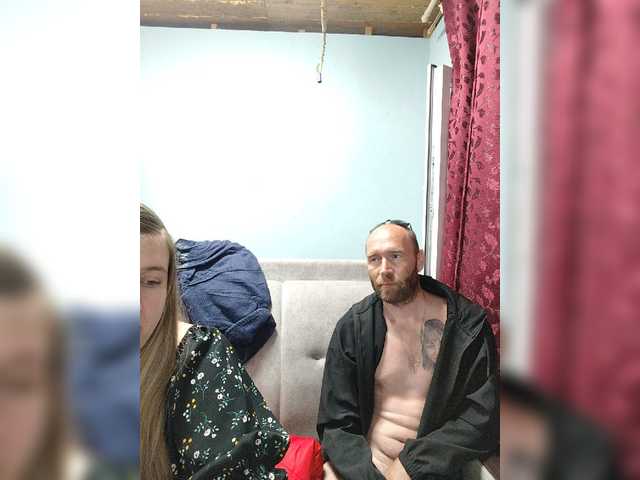 Innokentiy449 live cam on BongaCams