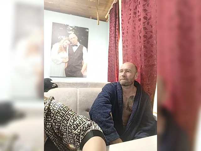 Innokentiy449 live cam on BongaCams