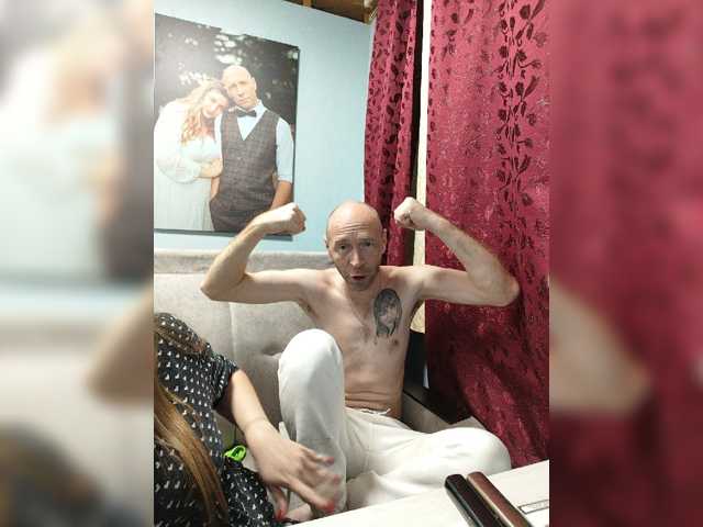 Innokentiy449 live cam on BongaCams