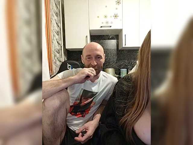 Innokentiy449's BongaCams show and profile