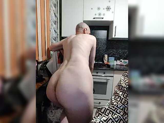 Innokentiy449's BongaCams profile