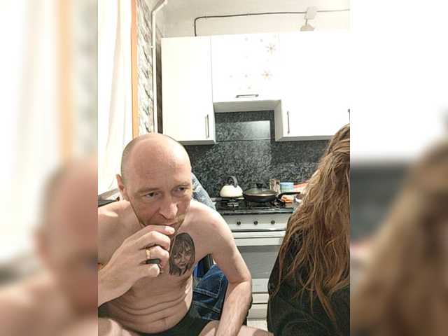 Innokentiy449's BongaCams show and profile