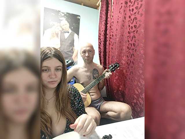 Innokentiy449 live cam on BongaCams