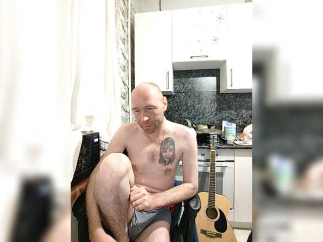 Innokentiy449 live cam