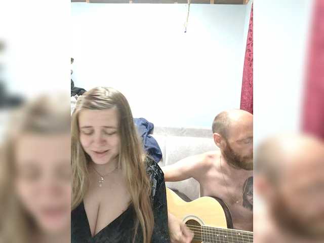 Innokentiy449 live cam on BongaCams