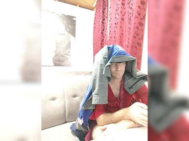 Innokentiy449 live cam on BongaCams