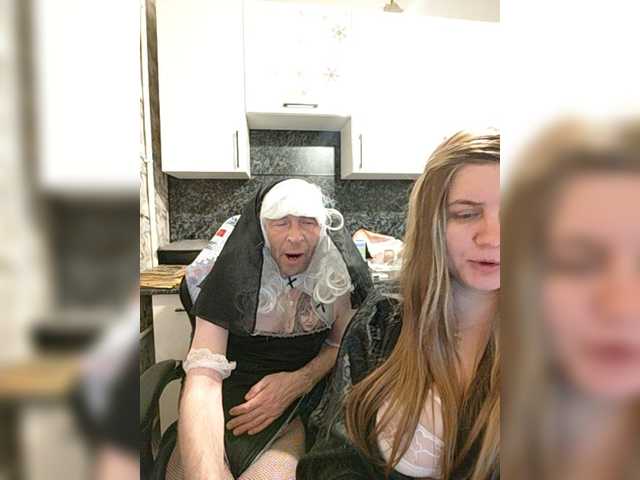 Innokentiy449's BongaCams show and profile