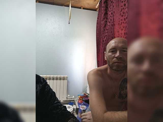 Innokentiy449 live webcam show