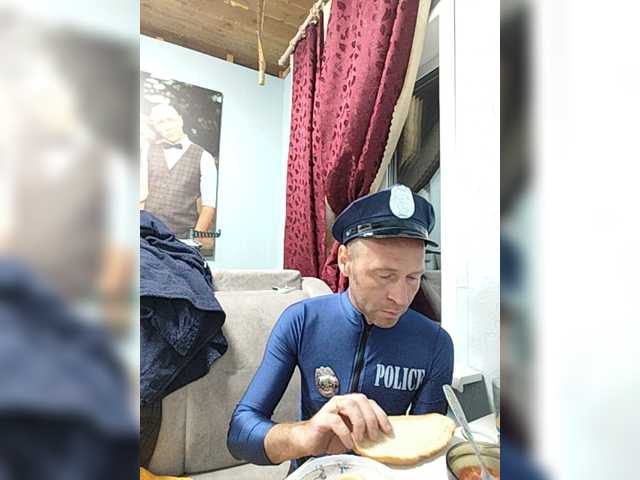 Innokentiy449 live cam