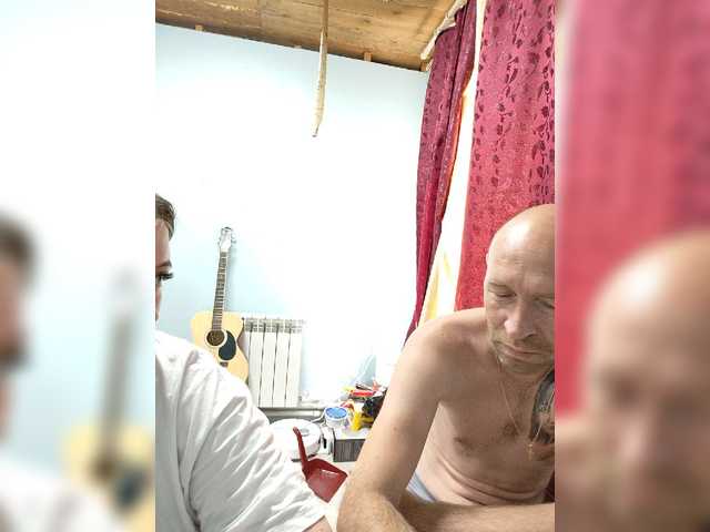 Innokentiy449 live cam on BongaCams